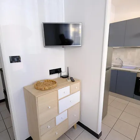 Apartment Maelle By Portofinovacanze Rapallo